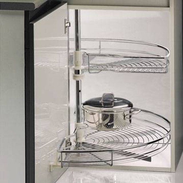 ΜΥΛΟΙ 1/2 (ΕΡΜΑΡΙΑ ΤΥΦΛΗΣ ΓΩΝΙΑΣ)