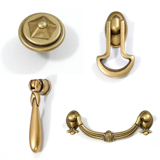 ΣΥΛΛΟΓΗ CLASSIC