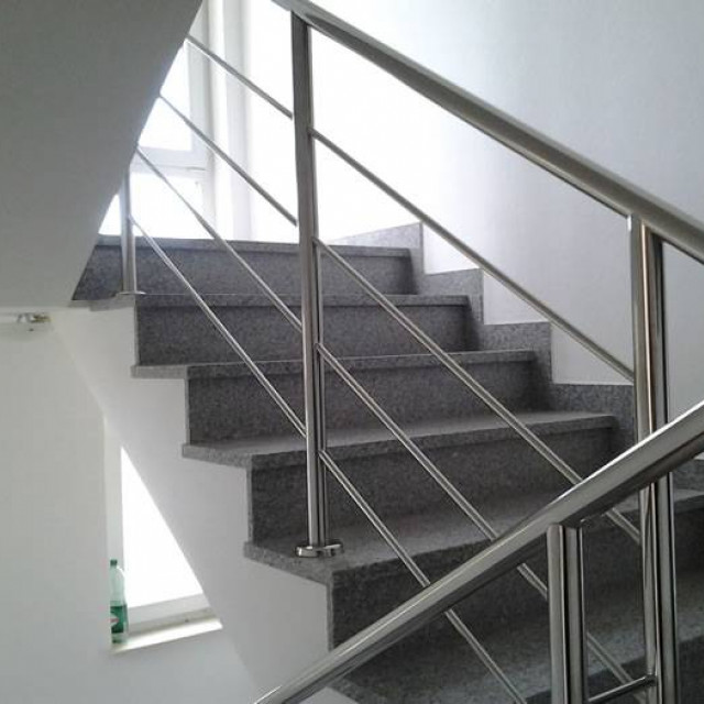 Κάγκελα, Κουπαστές, Πέργκολα